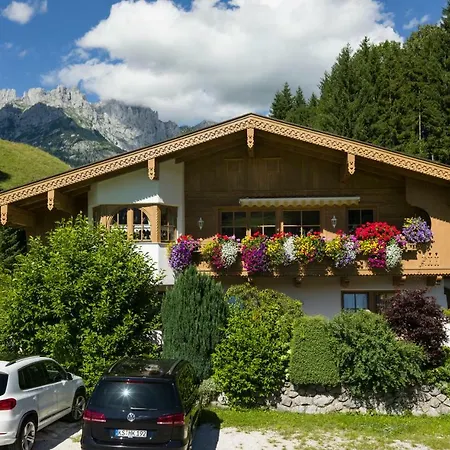 Hirzinger Marlis Going am Wilden Kaiser